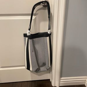 Rothy’s The Bucket Bag Grey Mist